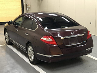 NISSAN TEANA 2010
