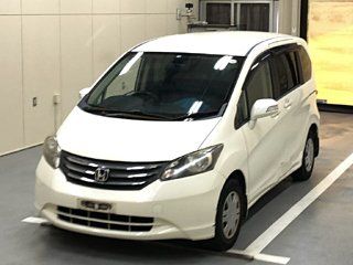 HONDA FREED 2010