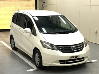 HONDA FREED 2010