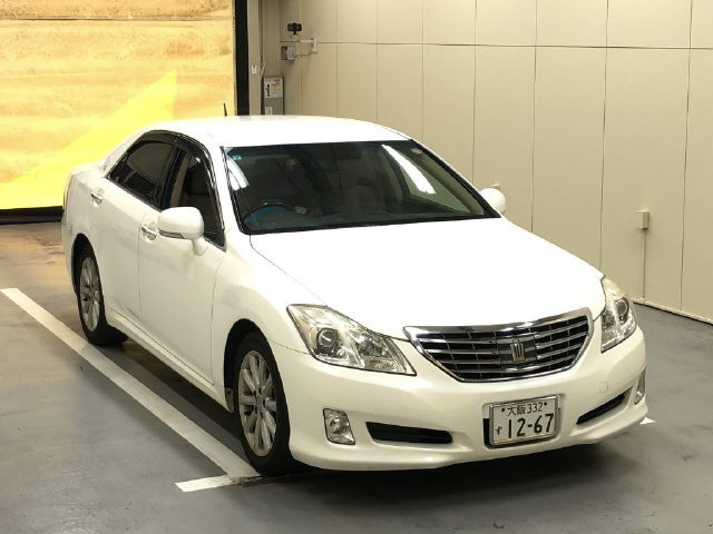 TOYOTA CROWN 2009