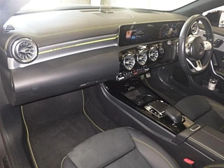 MERCEDES BENZ A CLASS 2018