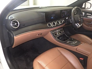 MERCEDES BENZ E CLASS 2021