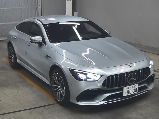 MERCEDES BENZ AMG 2020