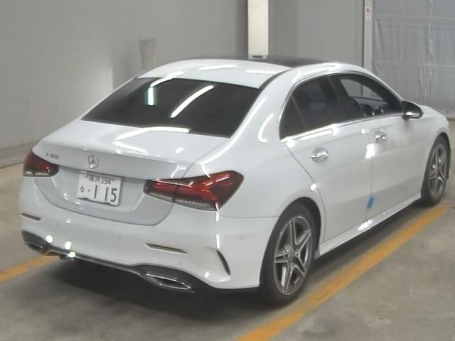 MERCEDES BENZ A CLASS 2021