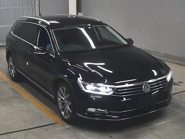 VOLKSWAGEN PASSAT VARIANT 2018