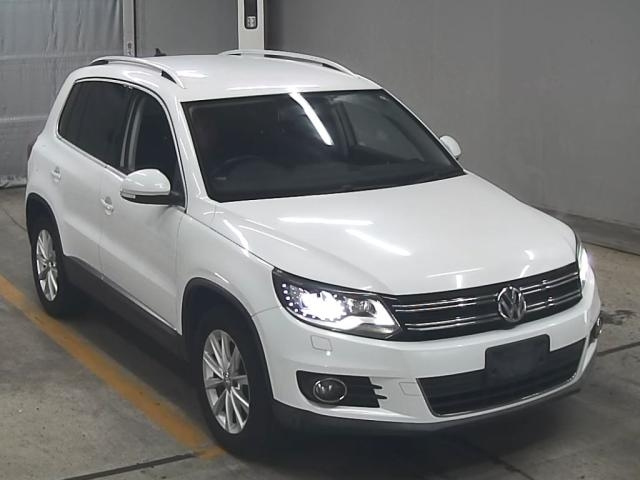 VOLKSWAGEN TIGUAN 2014