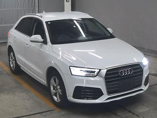 AUDI Q3 2018