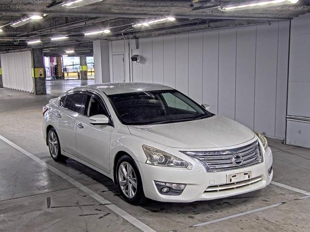 NISSAN TEANA