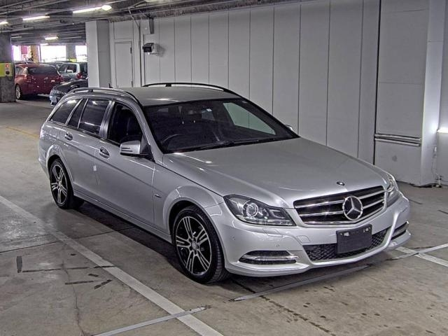 MERCEDES BENZ C CLASS WAGON 2014
