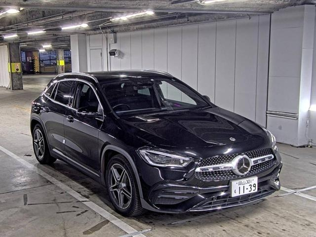 MERCEDES BENZ GLA CLASS 2022