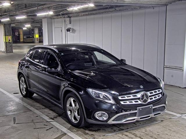 MERCEDES BENZ GLA CLASS 2018