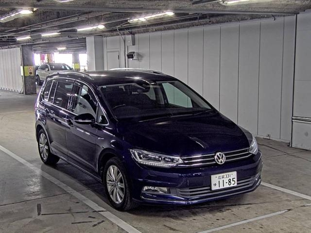VOLKSWAGEN GOLF TOURAN 2017