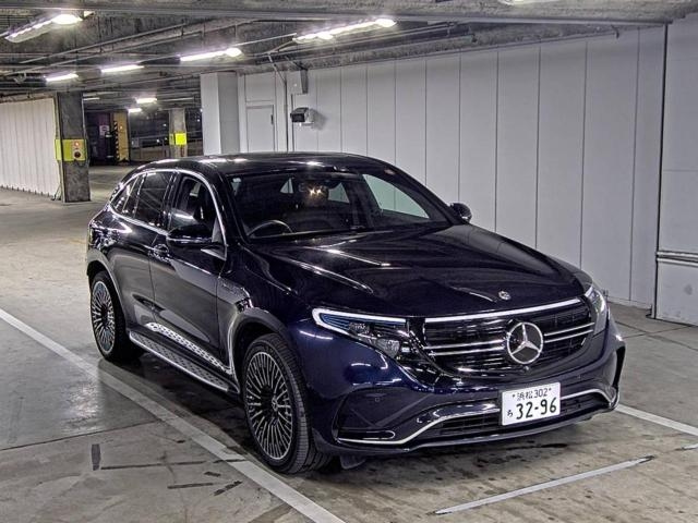 MERCEDES BENZ EQC 2020