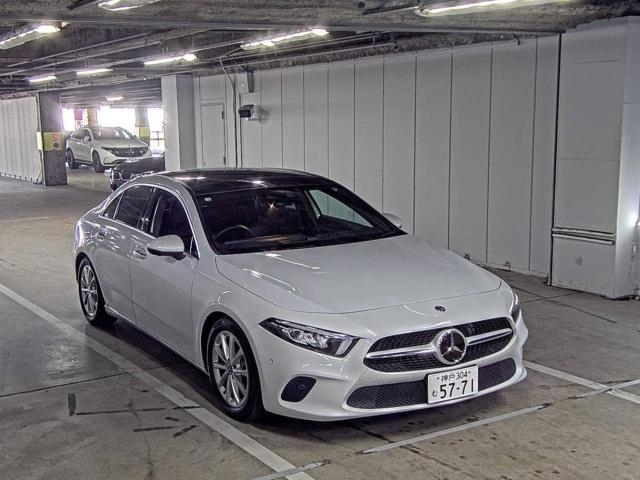 MERCEDES BENZ A CLASS 2020