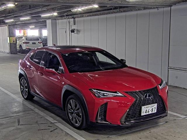 LEXUS UX 2020