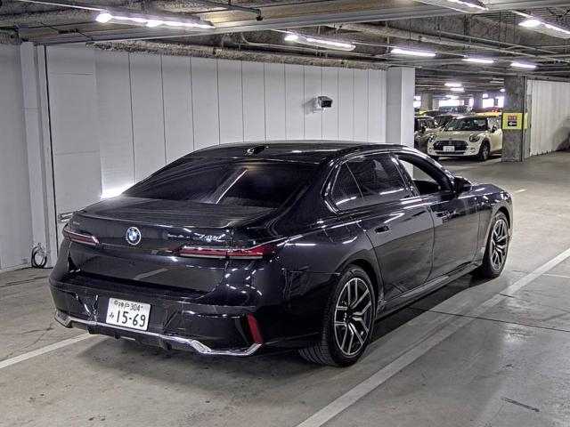 BMW 7 SERIES 2023