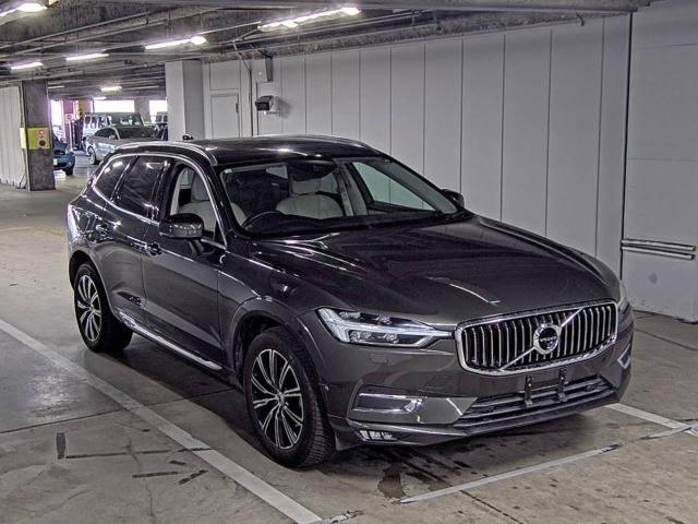 VOLVO XC60 2018