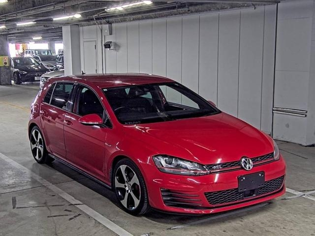 VOLKSWAGEN GOLF 2015