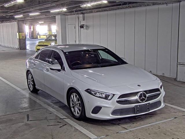 MERCEDES BENZ A CLASS 2020