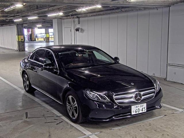 MERCEDES BENZ E CLASS 2019