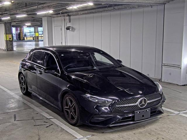 MERCEDES BENZ A CLASS 2023