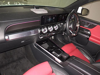 MERCEDES BENZ GLB 2022