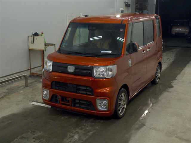 DAIHATSU WAKE 2019
