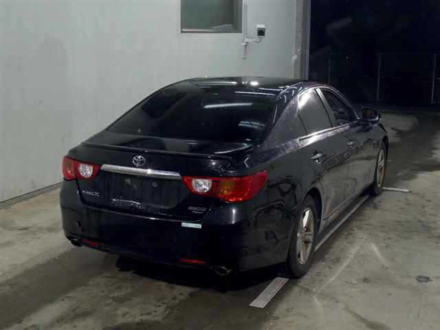 TOYOTA MARK X 2011