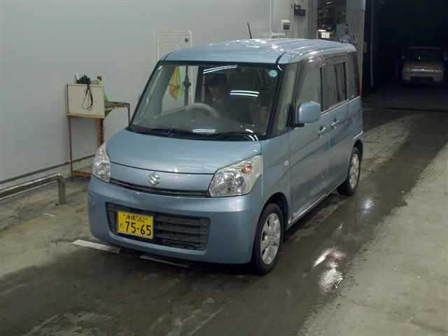 SUZUKI SPACIA 2015