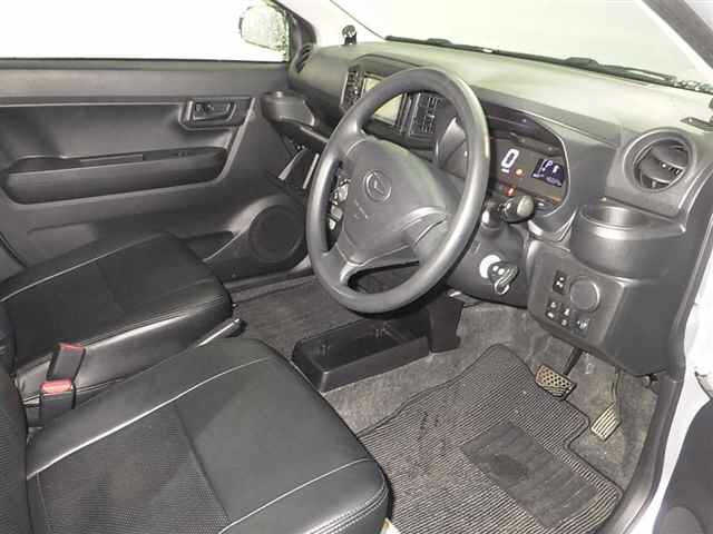 DAIHATSU MIRA E S 2018