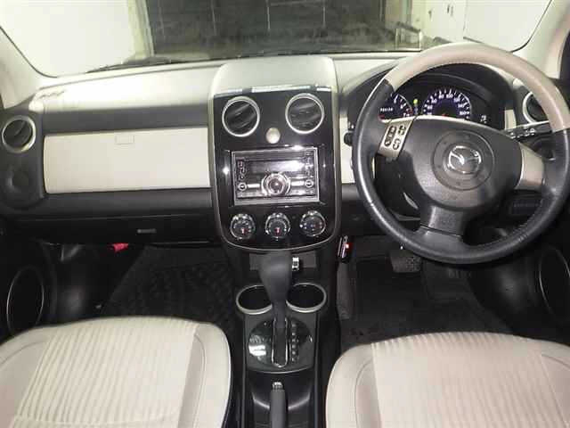 MAZDA VERISA 2012