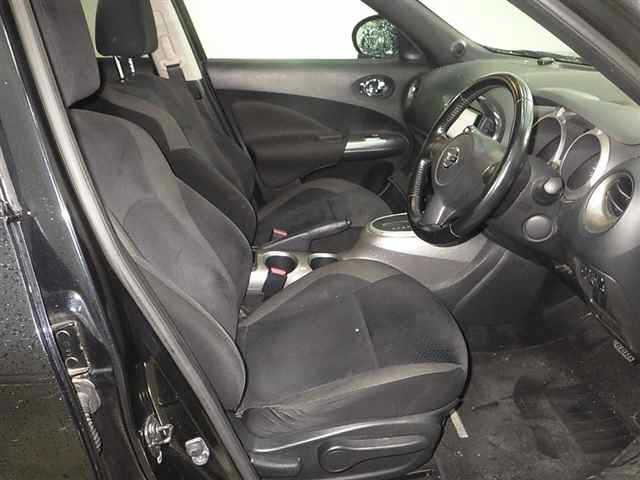 NISSAN JUKE 2010