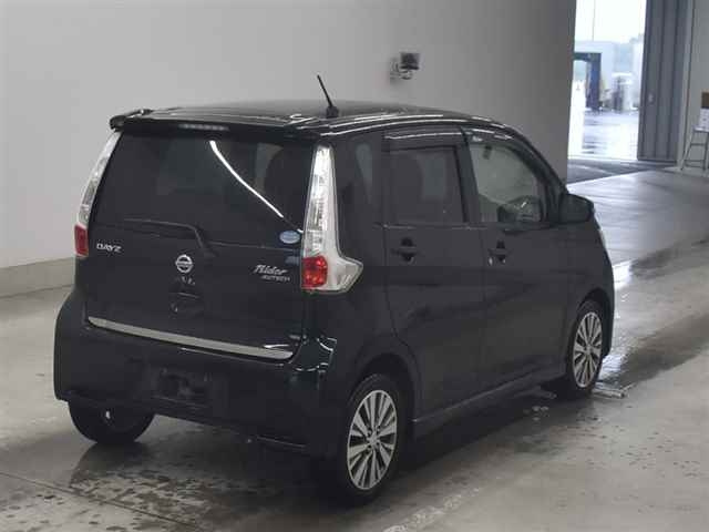 NISSAN DAYZ 2013