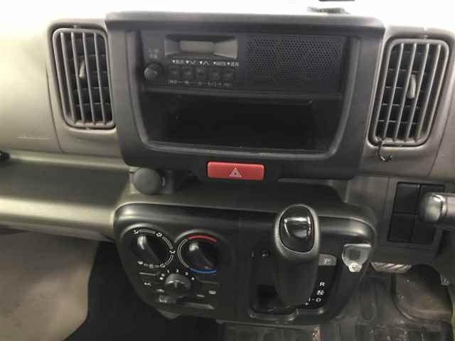 NISSAN CLIPPER VAN 2015