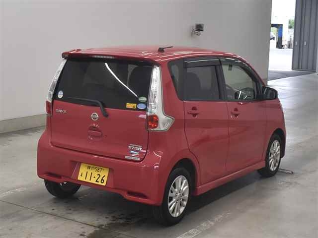NISSAN DAYZ 2015