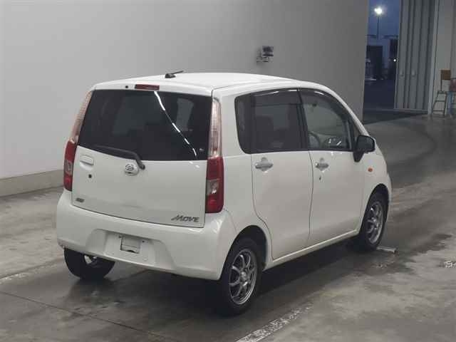 DAIHATSU MOVE 2011