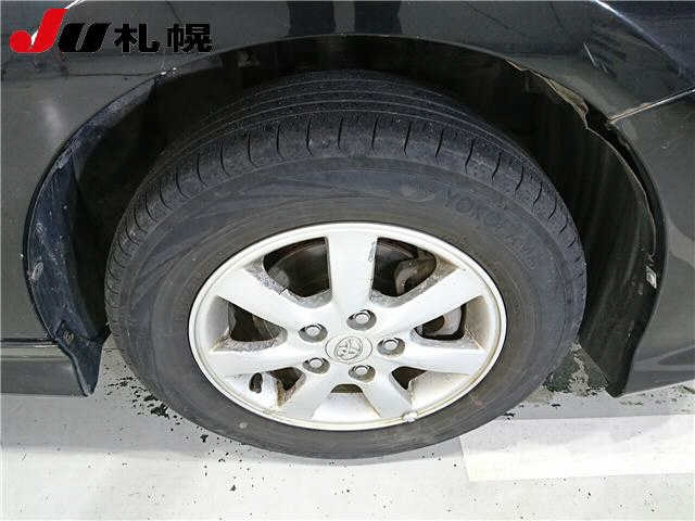 TOYOTA ISIS 2009