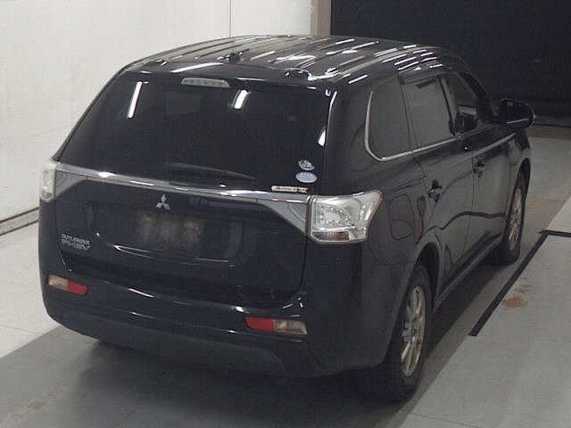 MITSUBISHI OUTLANDER PHEV 2014