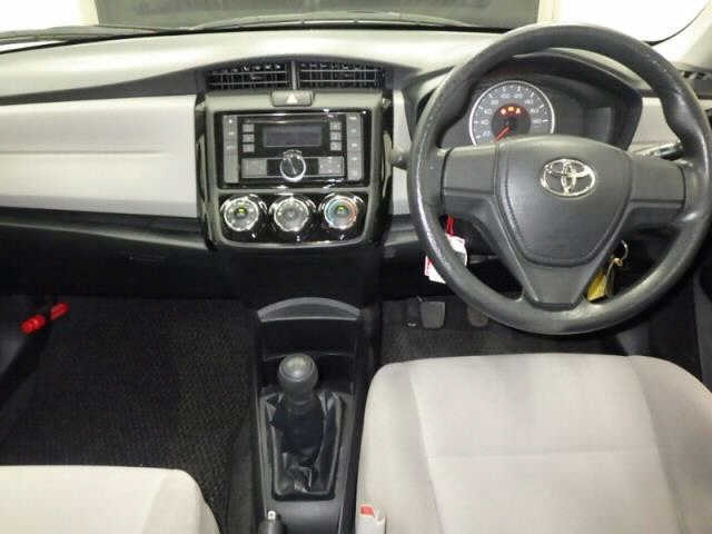 TOYOTA COROLLA AXIO 2014