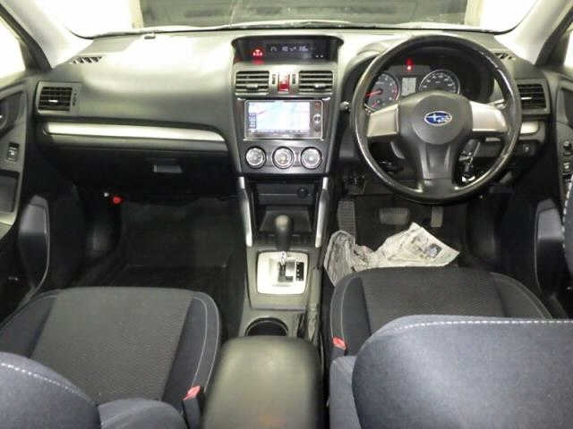 SUBARU FORESTER 2014