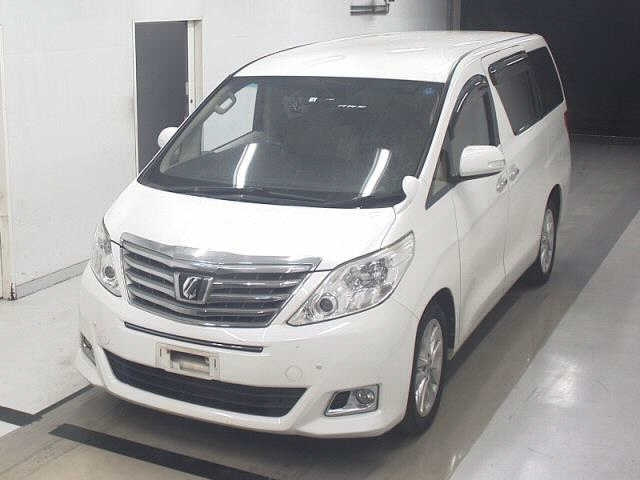 TOYOTA ALPHARD 2013