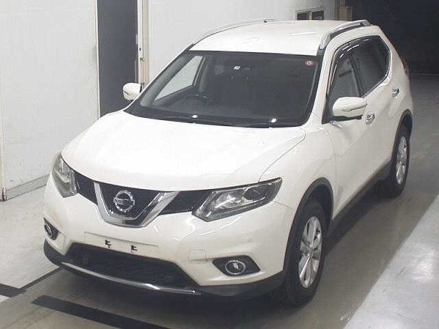 NISSAN X-TRAIL 2015