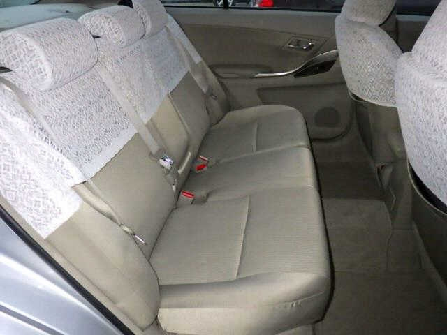 TOYOTA PREMIO 2010