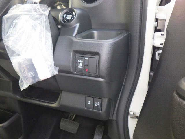 HONDA N BOX 2024