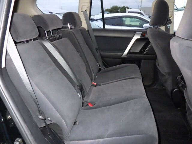 TOYOTA LAND CRUISER PRADO 2016