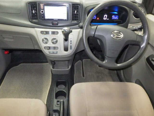 DAIHATSU MIRA E S 2012