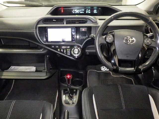 TOYOTA AQUA 2014