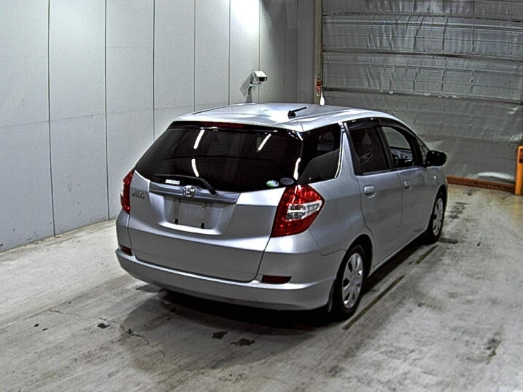 HONDA FIT SHUTTLE 2011