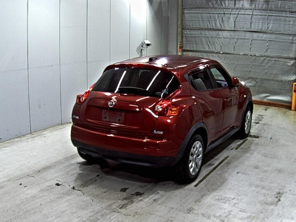 NISSAN JUKE 2011