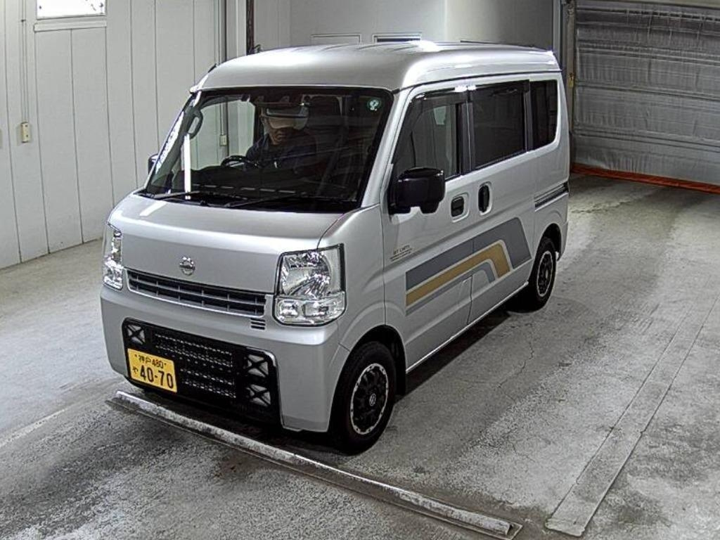 NISSAN CLIPPER VAN 2022
